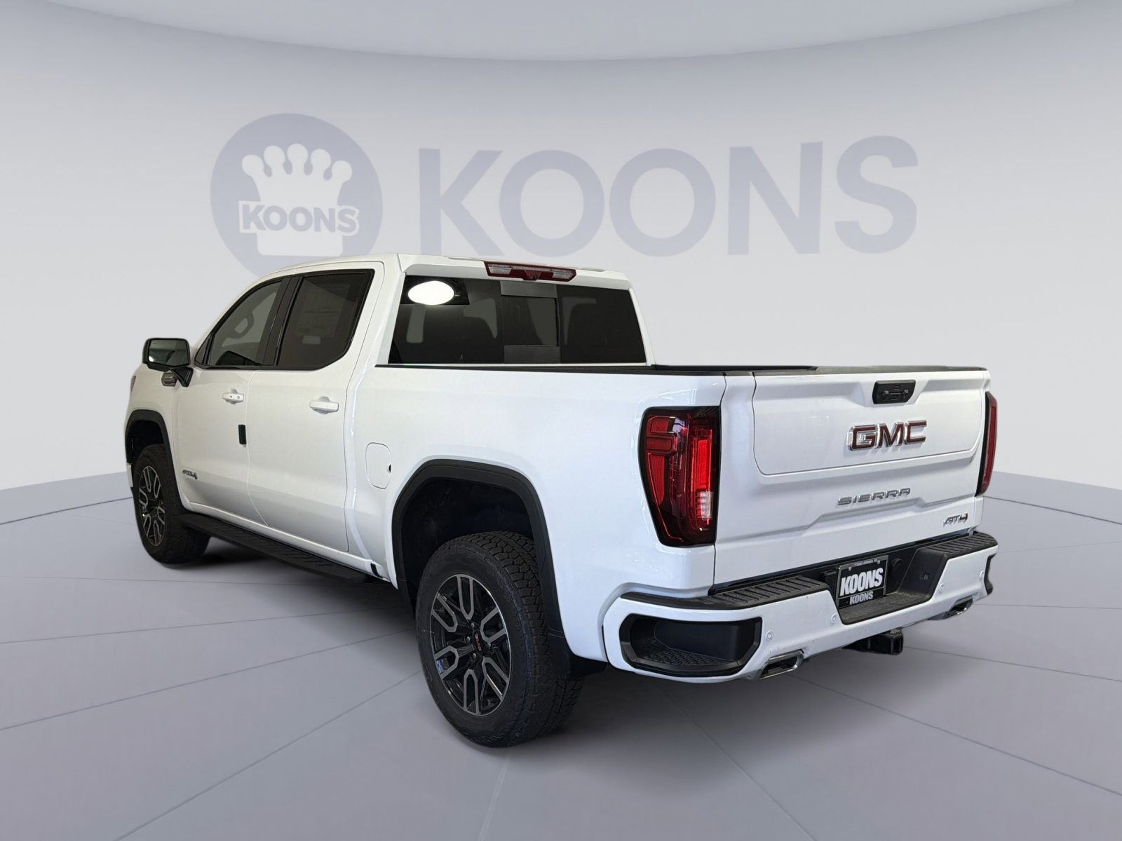 New 2026 GMC Sierra 1500 AT4 w/ AT4 Premium Package AWD/4WD image 4