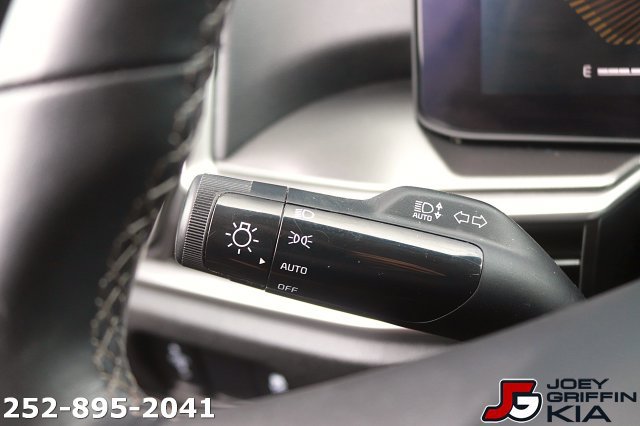 Certified 2026 Kia Sorento LX FWD image 26