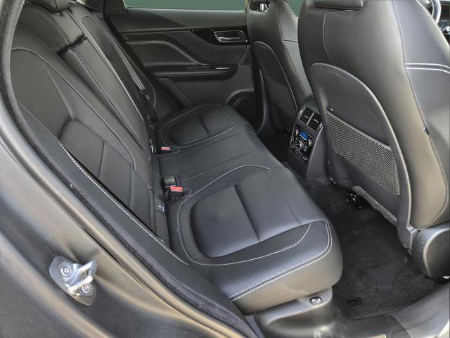 Used 2020 Jaguar F-PACE S image 28
