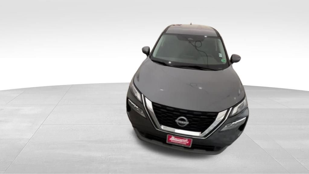 Used 2023 Nissan Rogue SV image 9