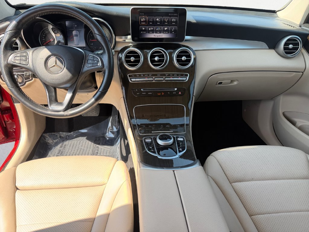 Certified 2019 Mercedes-Benz GLC 300 w/ Parking Assistance Package image 9