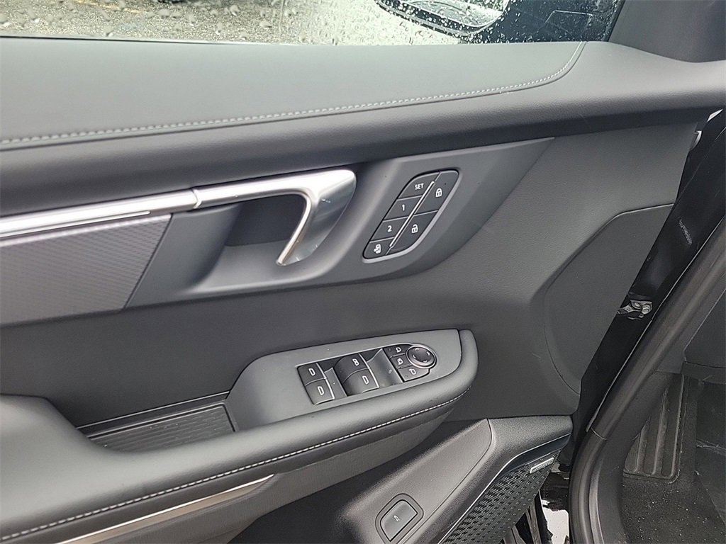 New 2025 Buick Enclave Sport Touring w/ Power Package image 9