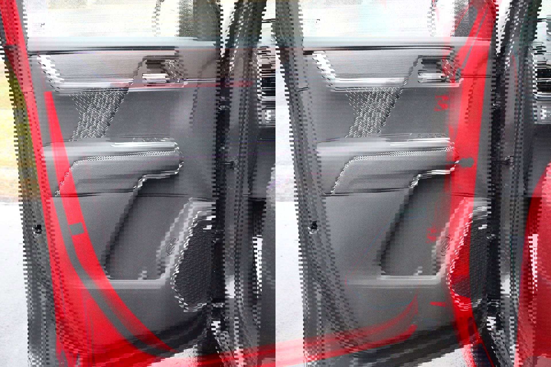 New 2026 GMC Acadia Denali w/ Super Cruise Package image 12