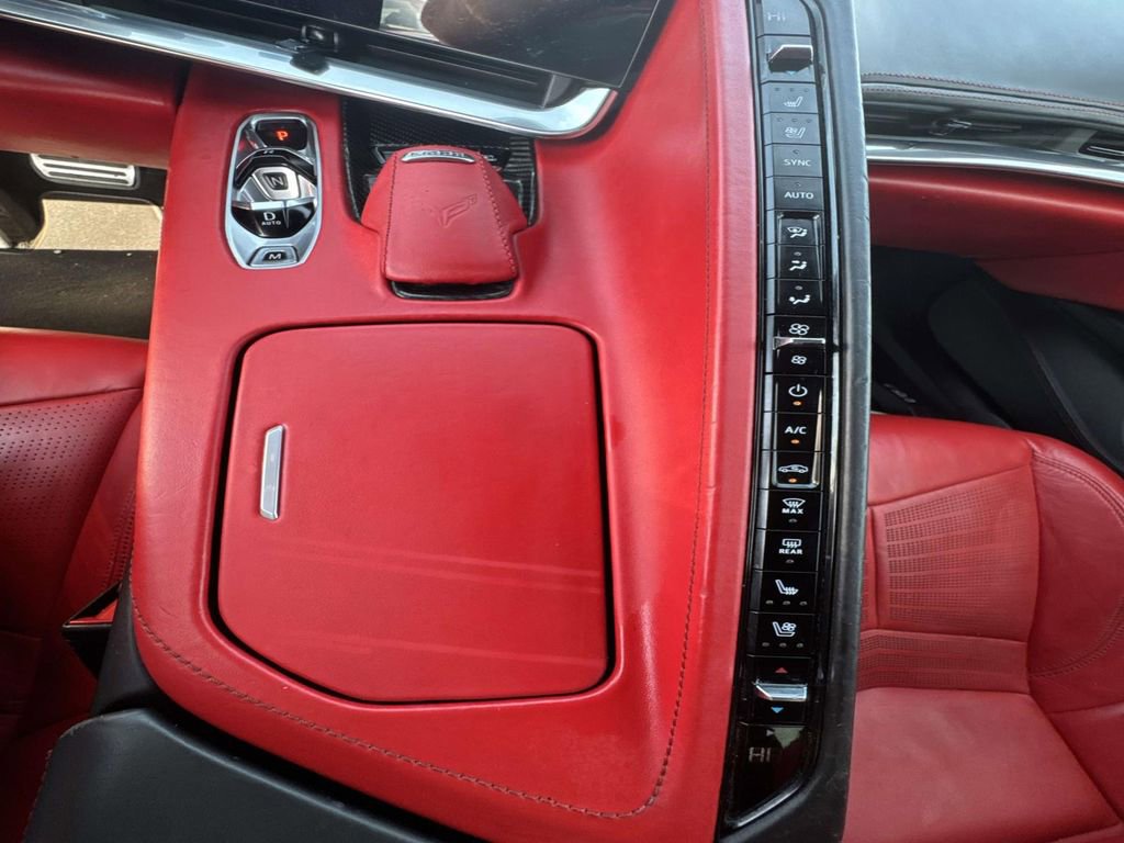 Used 2020 Chevrolet Corvette Stingray Premium Cpe w/ 3LT Preferred Equipment Group image 24