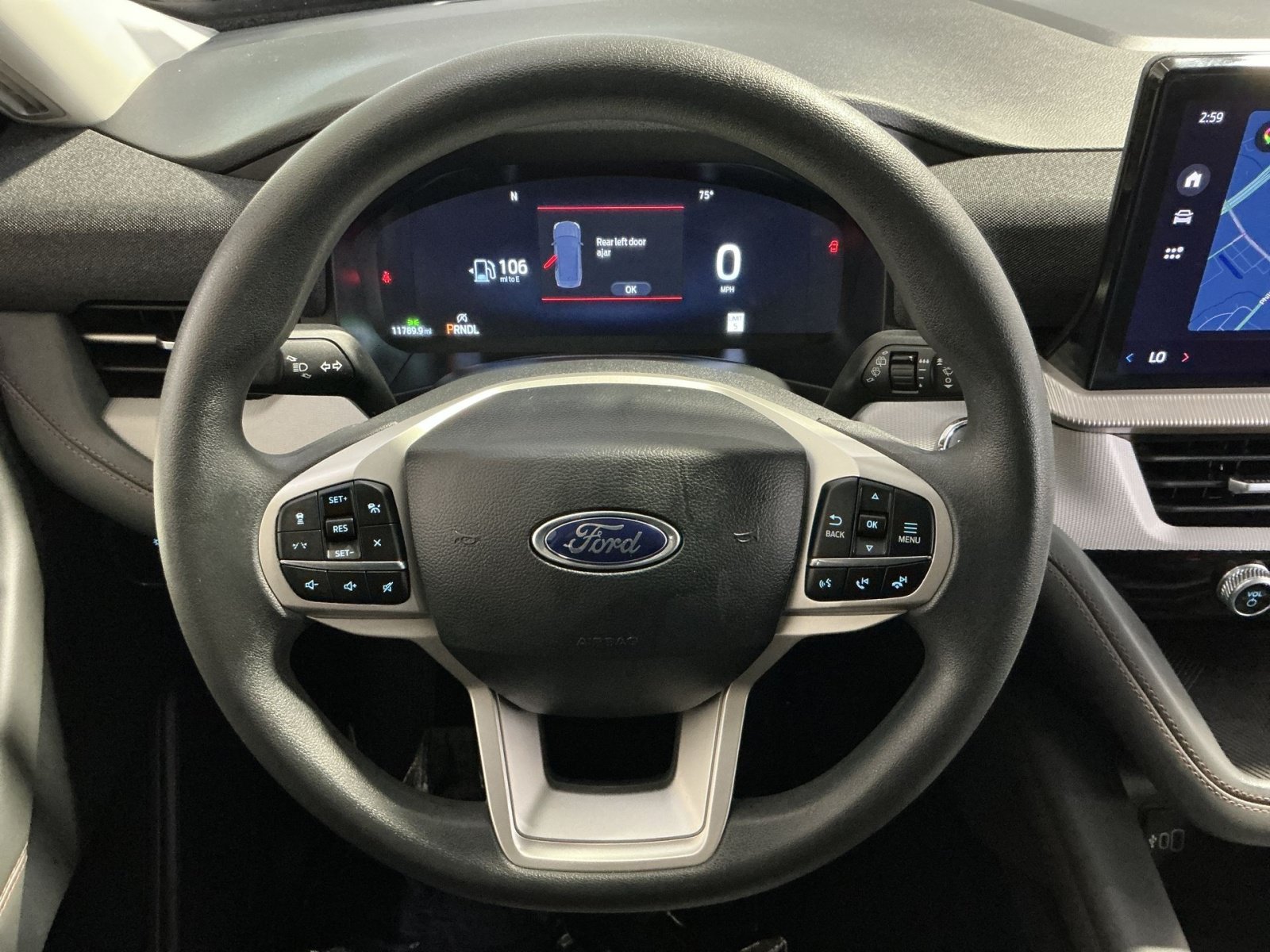 Used 2026 Ford Explorer Active RWD image 17