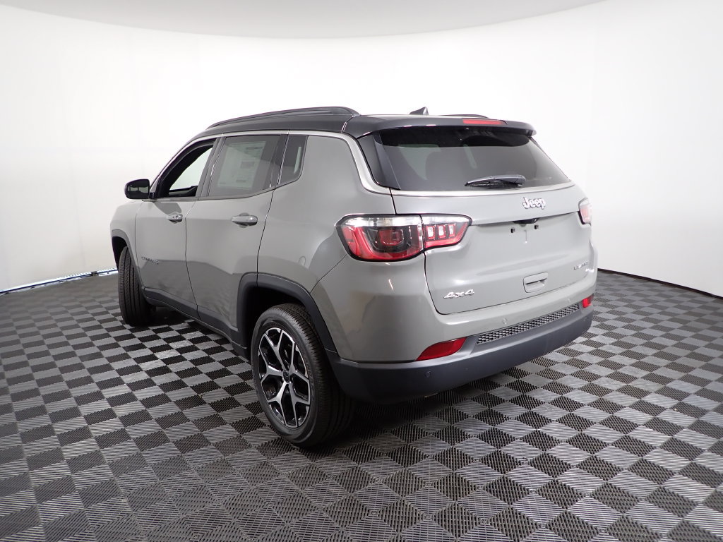 New 2026 Jeep Compass Limited AWD/4WD image 12