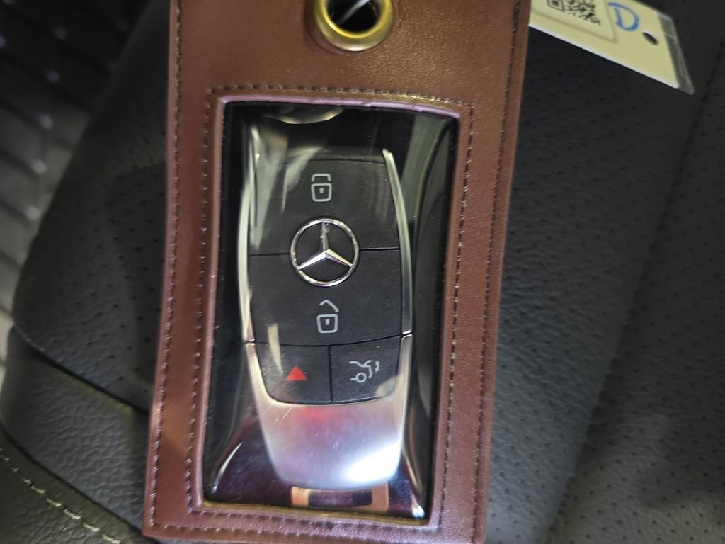 New 2026 Mercedes-Benz GLE 450 4MATIC Coupe image 38