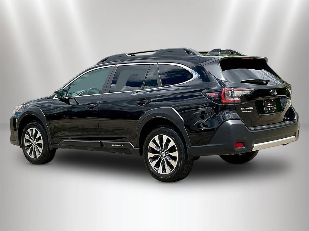 Used 2024 Subaru Outback Limited XT AWD/4WD image 4