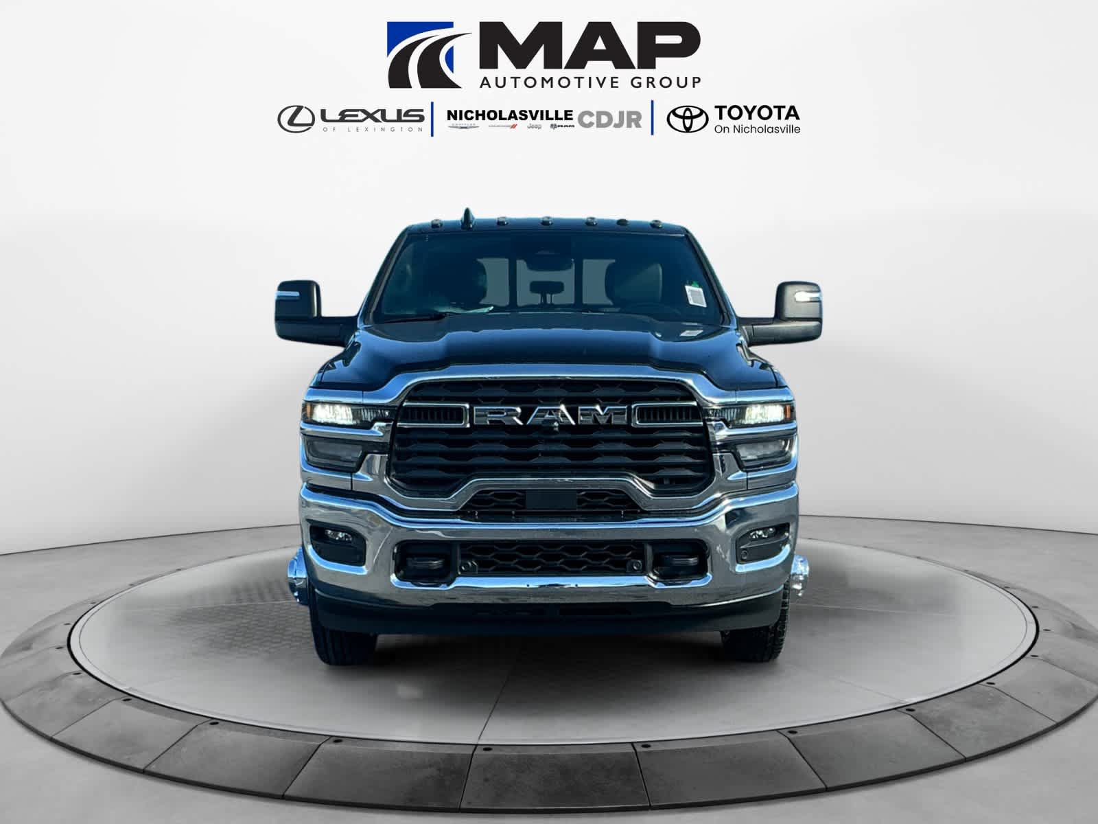 New 2026 RAM 3500 Tradesman AWD/4WD image 8