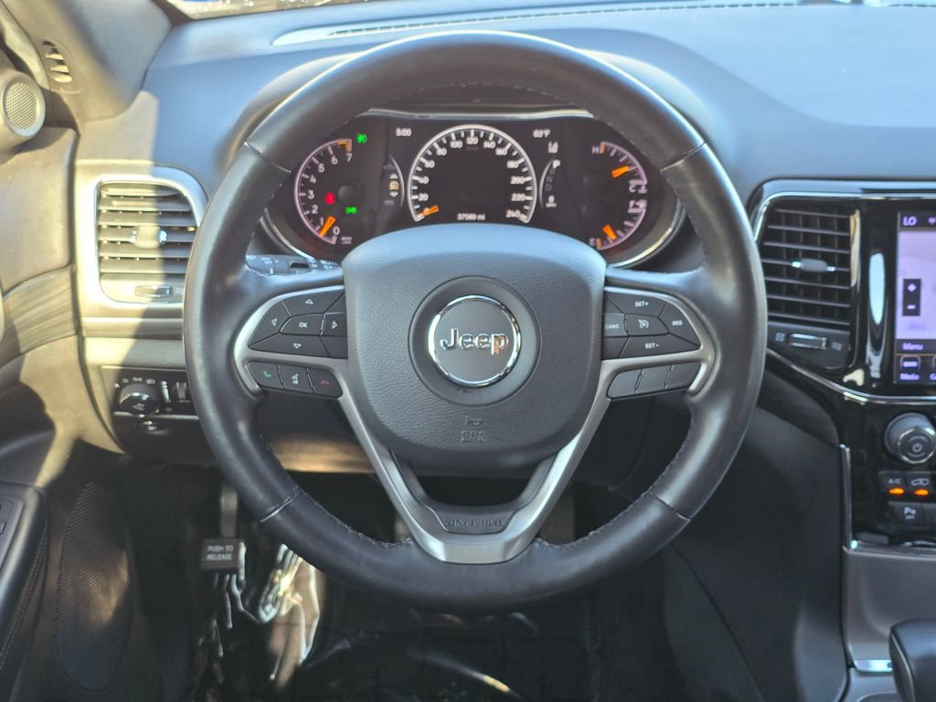 Used 2020 Jeep Grand Cherokee Laredo w/ Quick Order Package 2BN North image 8