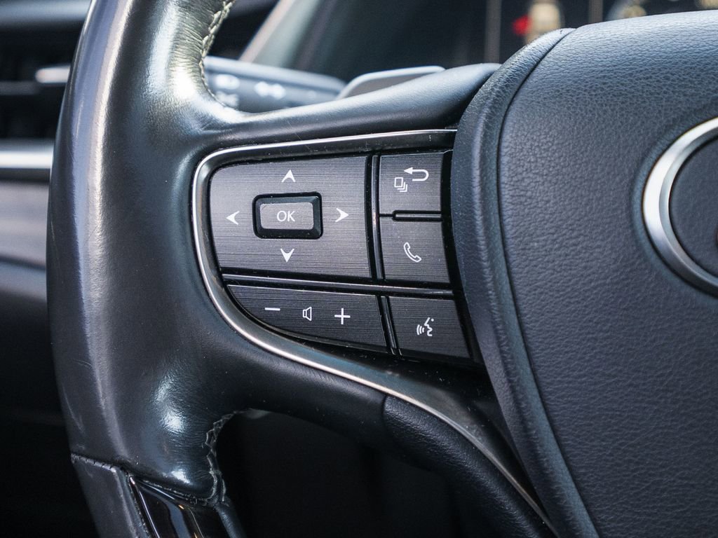 Used 2021 Lexus ES 350 w/ Premium Package image 17