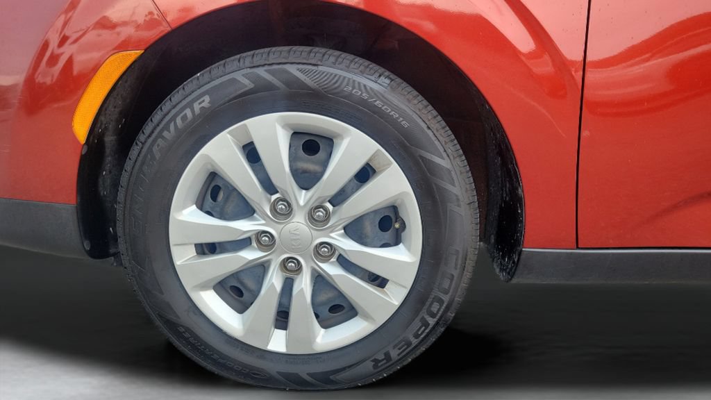 Used 2020 Kia Soul LX FWD image 25