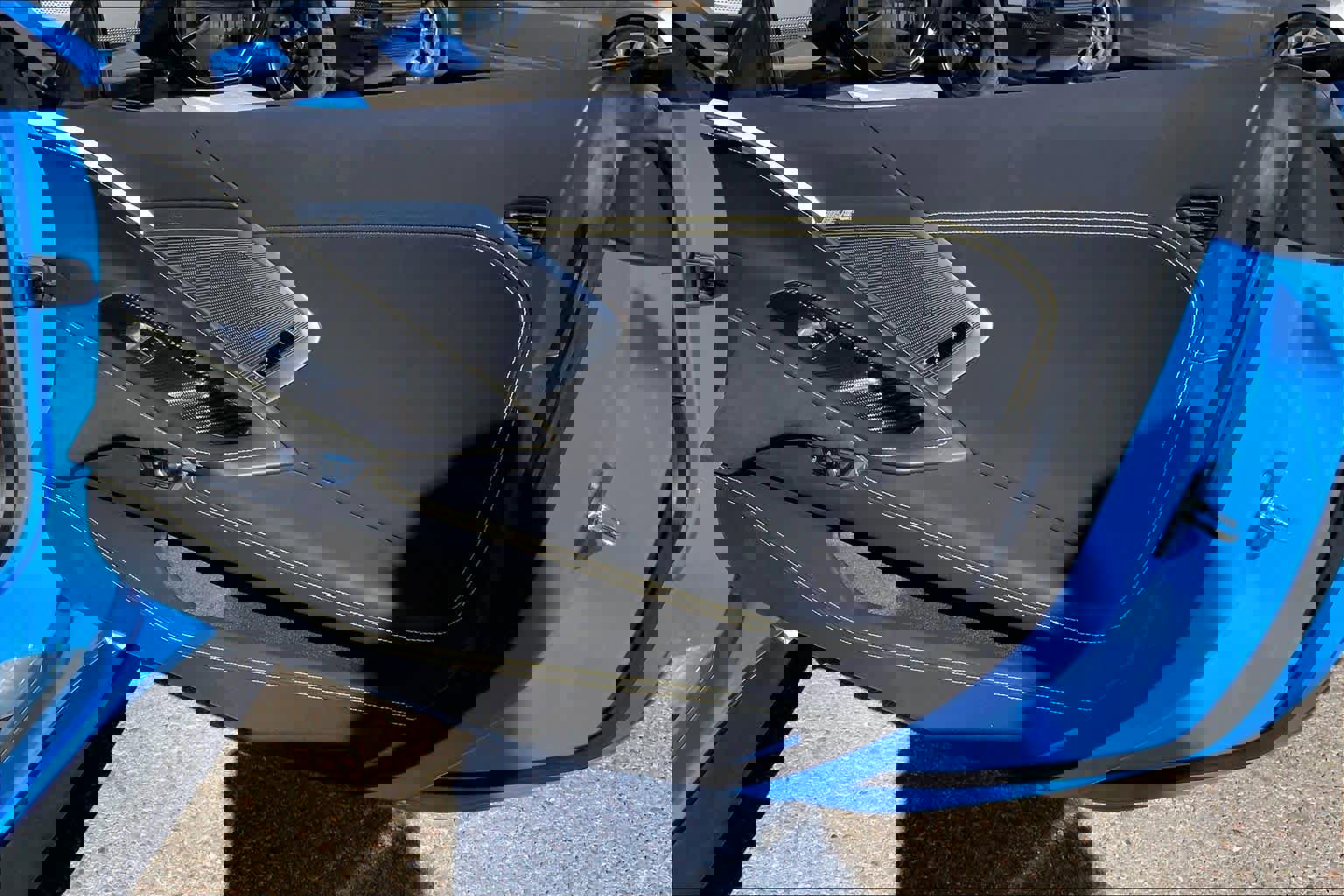 Used 2022 Chevrolet Corvette Stingray Premium Cpe w/ Z51 Performance Package image 19