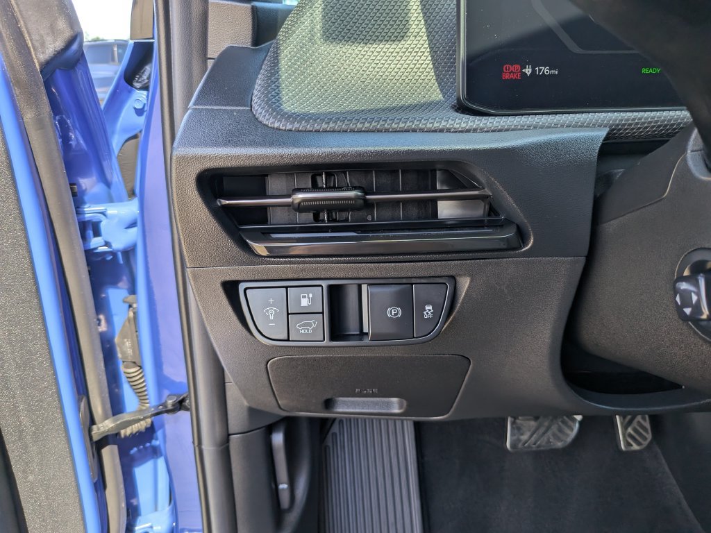 Certified 2025 Kia EV6 GT-Line RWD image 32