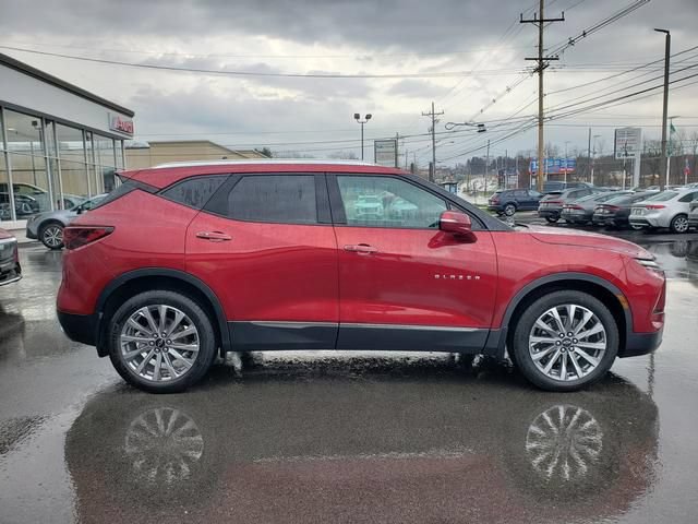 Used 2024 Chevrolet Blazer Premier w/ LPO, Floor Liner Package AWD/4WD image 2