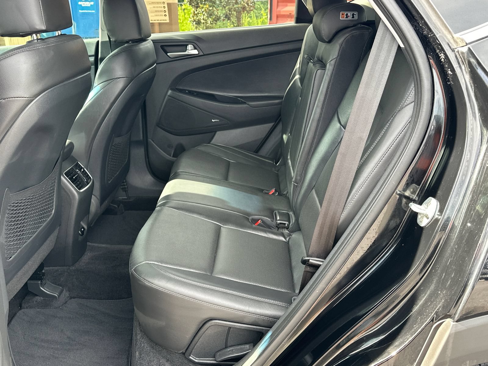Used 2021 Hyundai Tucson Ultimate w/ Cargo Package FWD image 18