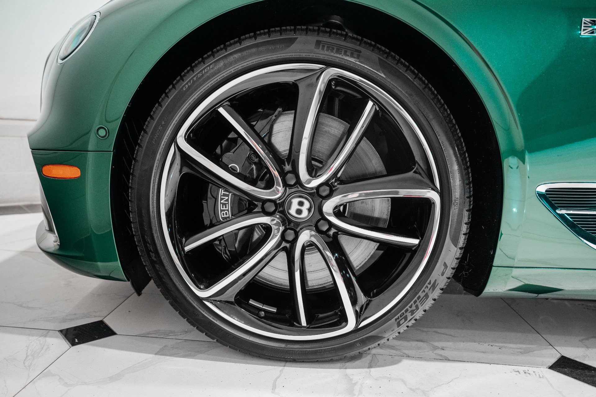 Used 2020 Bentley Continental GT w/ First Edition Specification AWD/4WD image 6