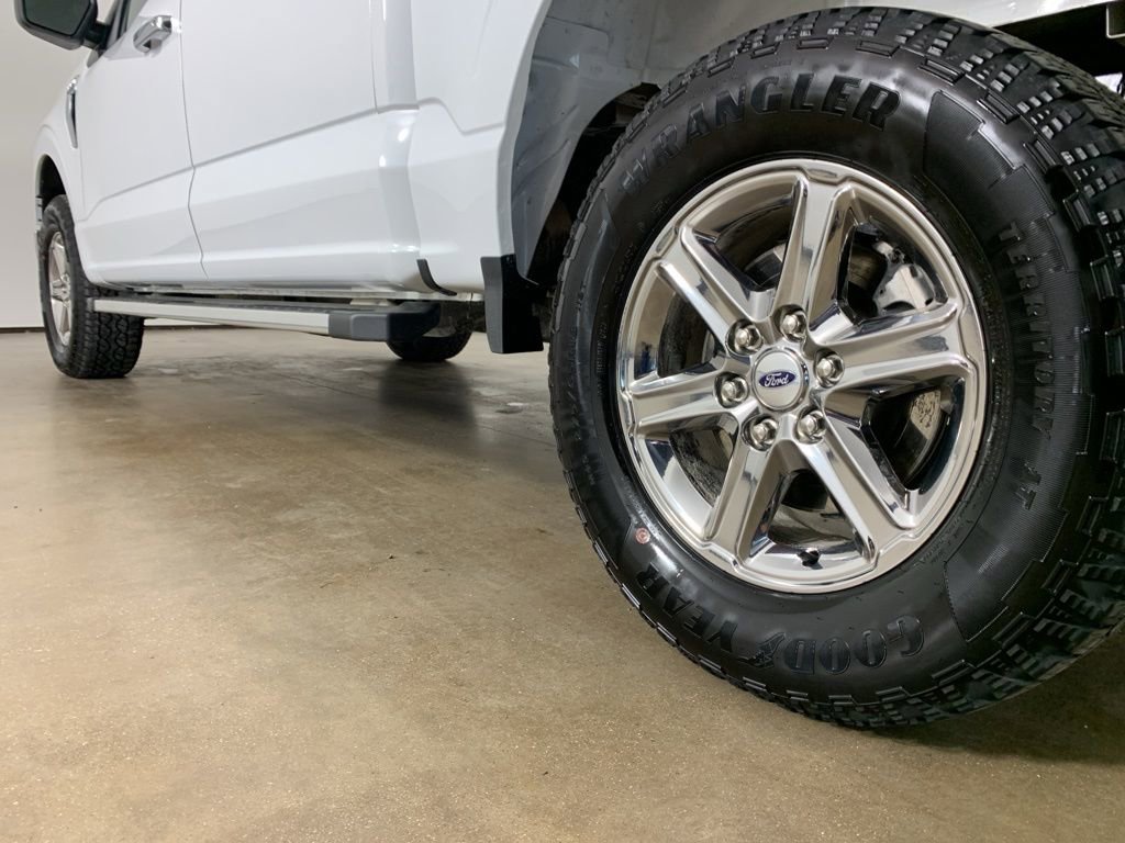Used 2025 Ford F150 XLT w/ Equipment Group 301A Standard image 14
