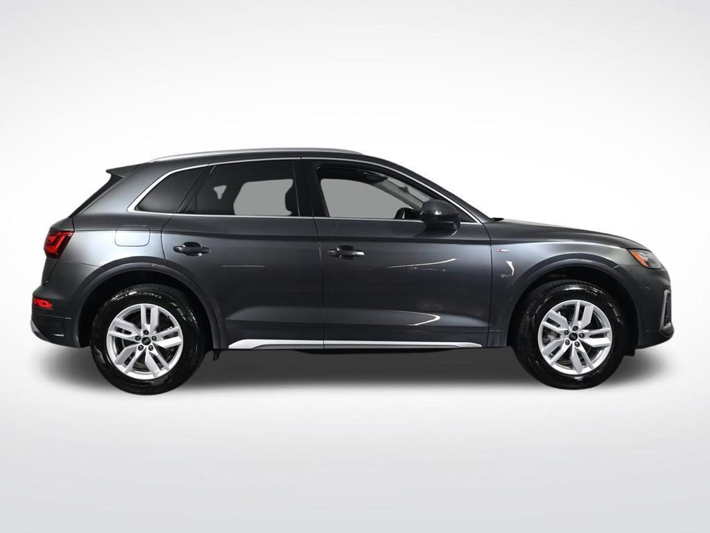 Used 2024 Audi Q5 2.0T Premium w/ Convenience Package AWD/4WD image 6