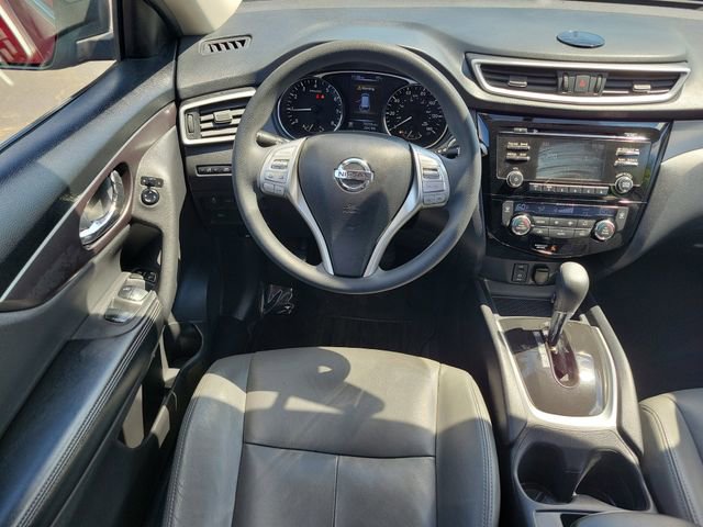 Used 2015 Nissan Rogue SV FWD image 11