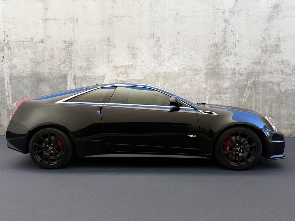 Used 2015 Cadillac CTS V image 10