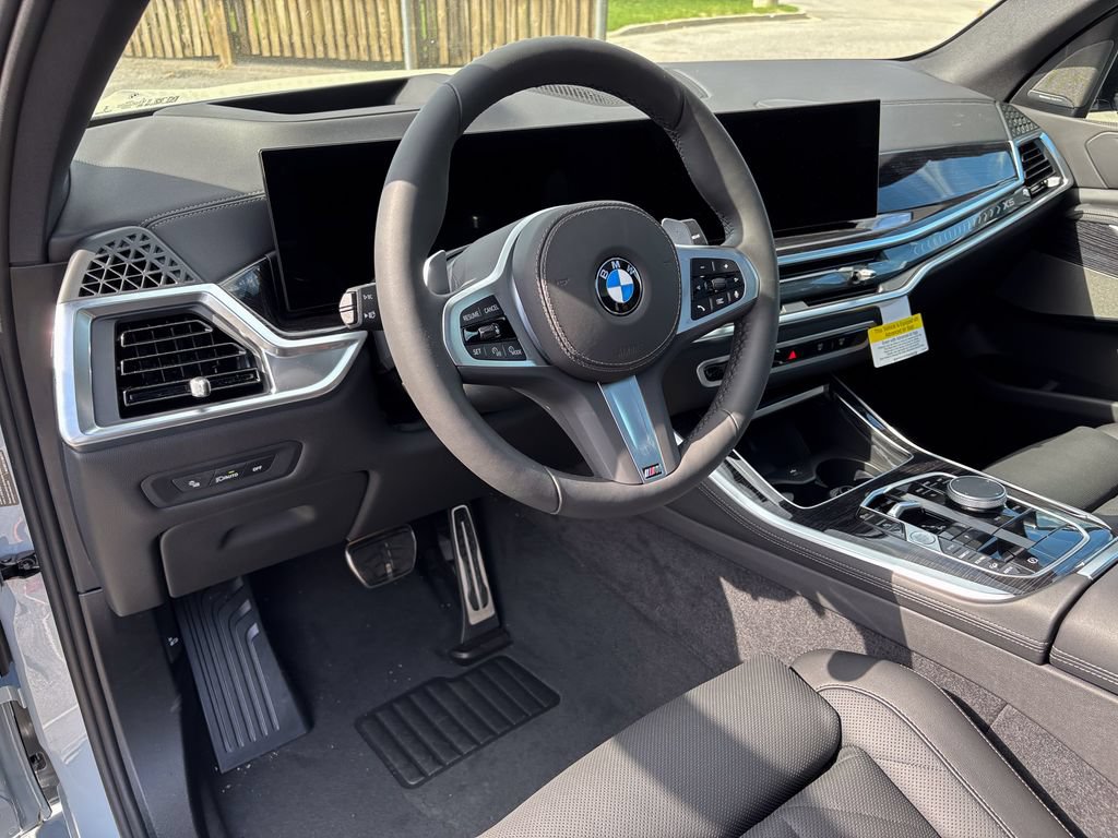 New 2026 BMW X5 xDrive40i w/ M Sport Package AWD/4WD image 14
