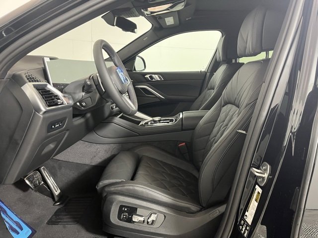 New 2026 BMW X6 M60i w/ Parking Assistance Package image 10