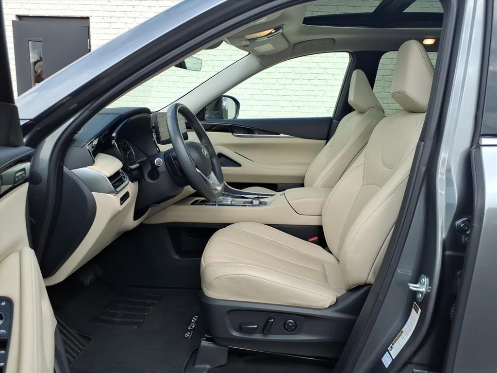 Used 2024 INFINITI QX60 Pure image 12