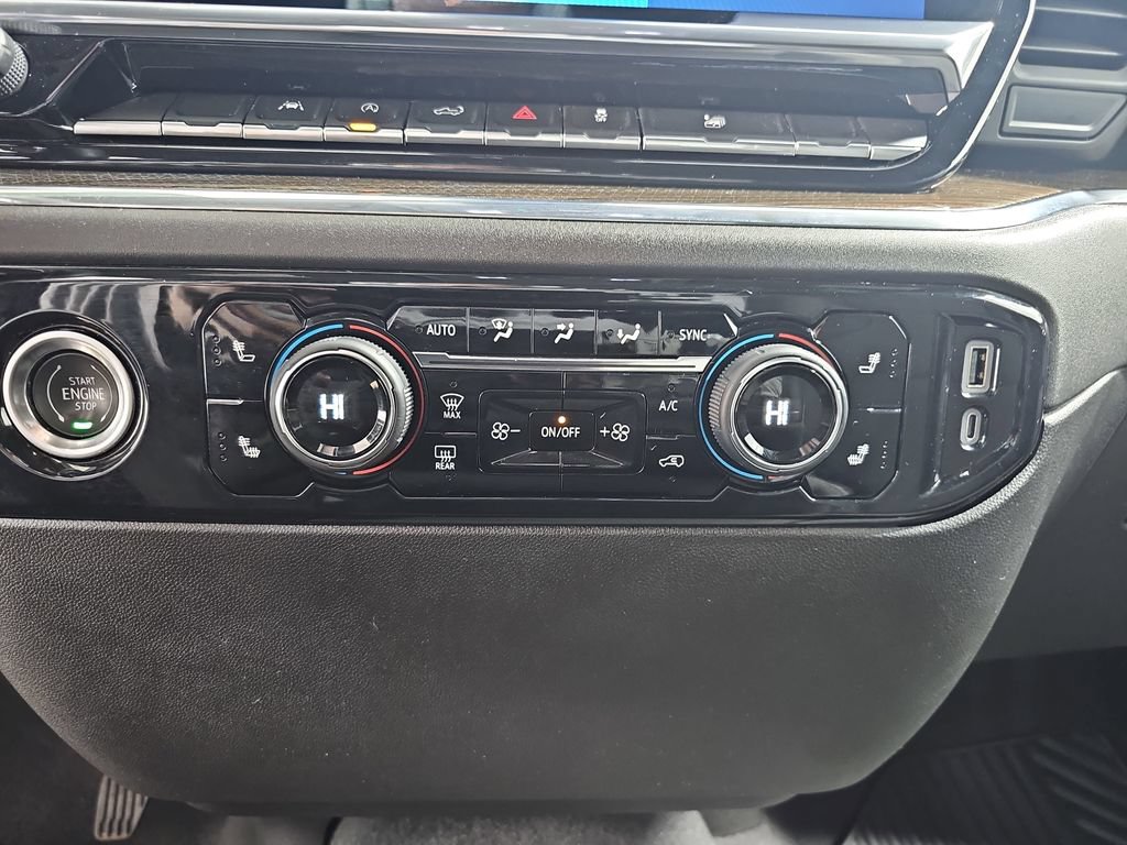 Certified 2024 Chevrolet Silverado 1500 LT AWD/4WD image 27