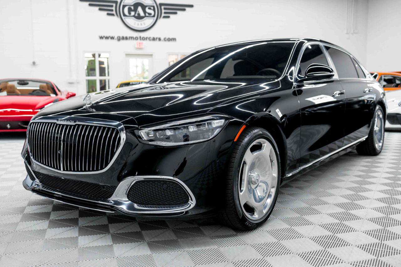 Used 2023 Mercedes-Benz Maybach S 580 4MATIC image 3