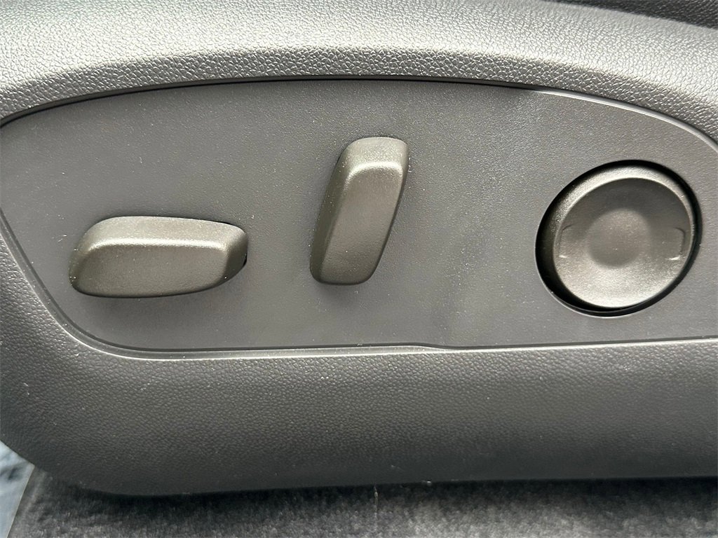 New 2026 Chevrolet Equinox EV RS image 22