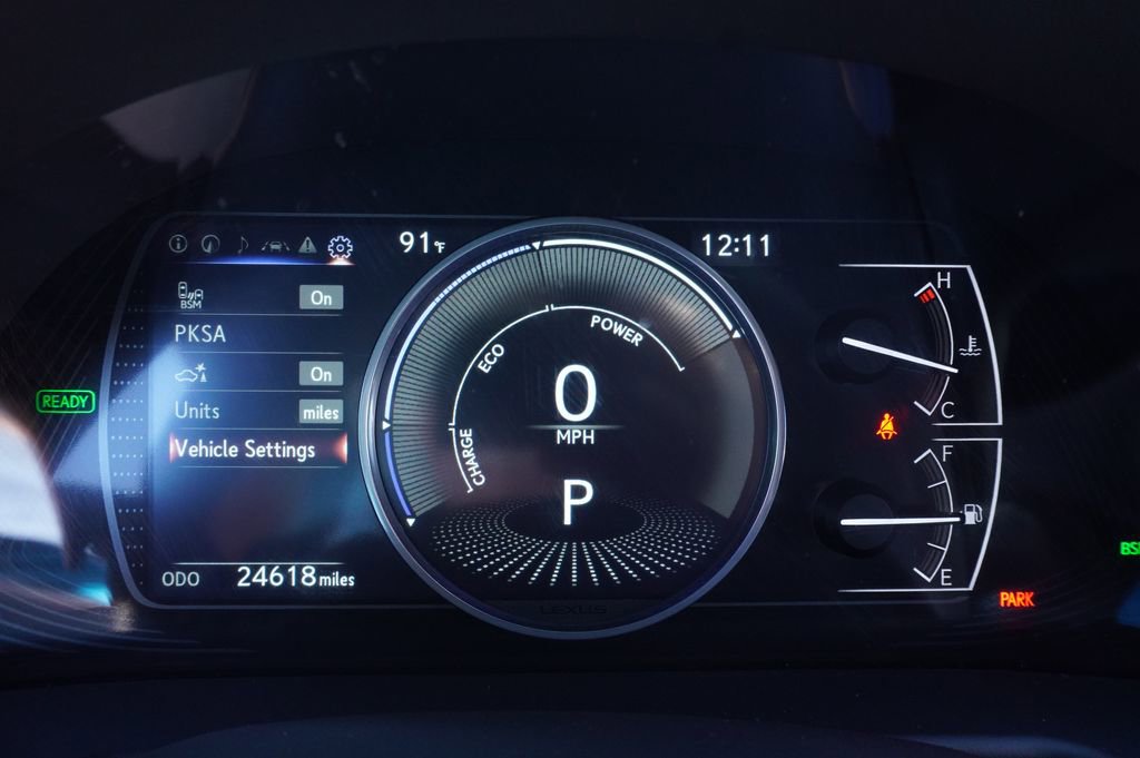 Used 2024 Lexus ES 300h w/ Premium Package image 21