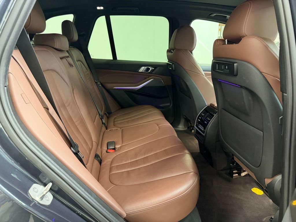 Used 2019 BMW X5 xDrive40i w/ Premium Package 2 AWD/4WD image 12