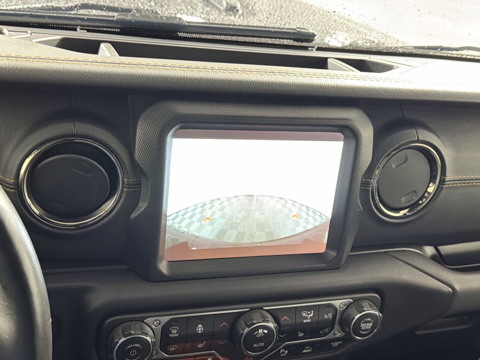 Used 2021 Jeep Wrangler Unlimited Sahara image 19