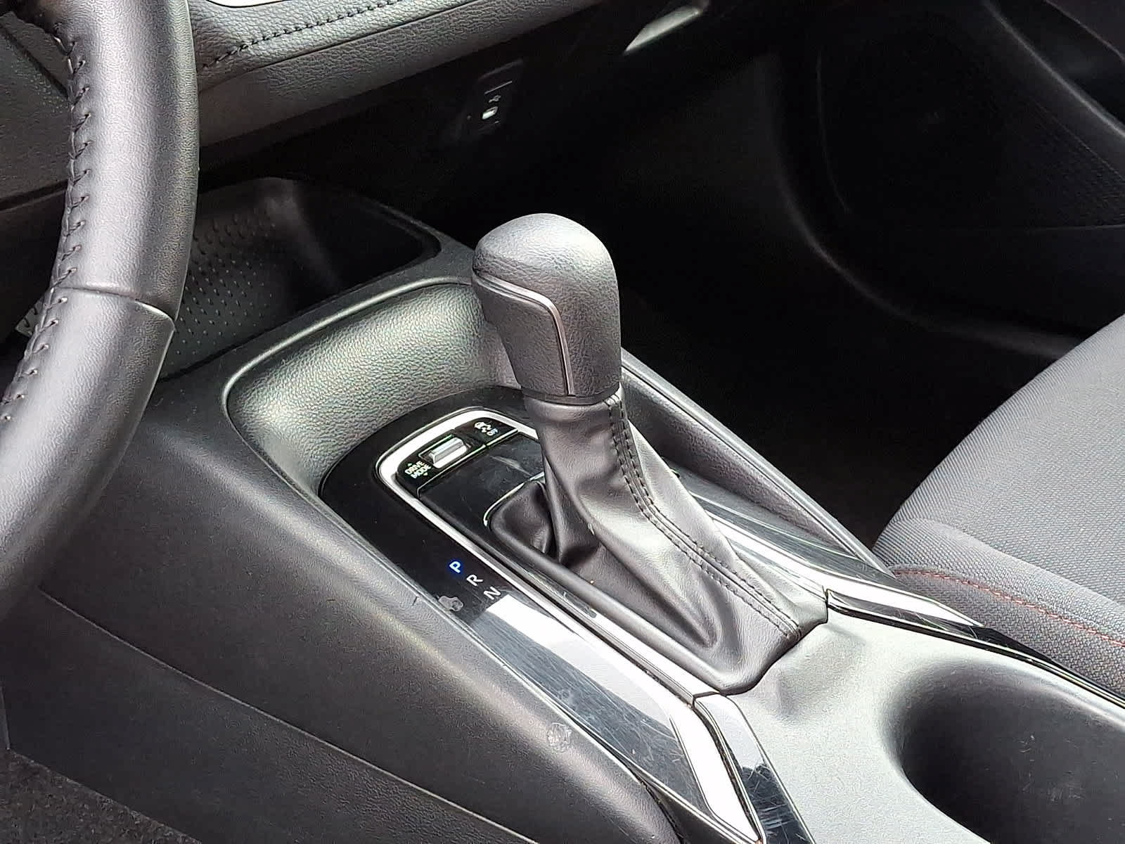 Certified 2024 Toyota Corolla SE FWD image 17