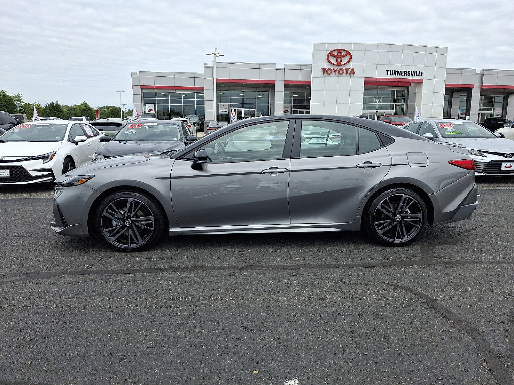 Used 2026 Toyota Camry XSE FWD image 7