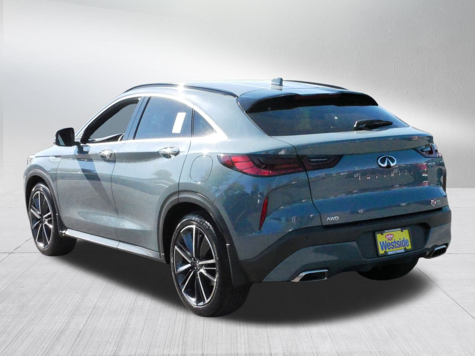 Used 2024 INFINITI QX55 Essential image 5
