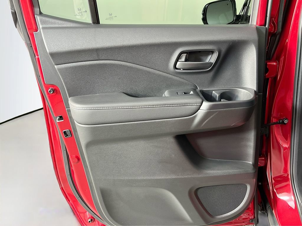 Used 2025 Honda Ridgeline Sport image 28