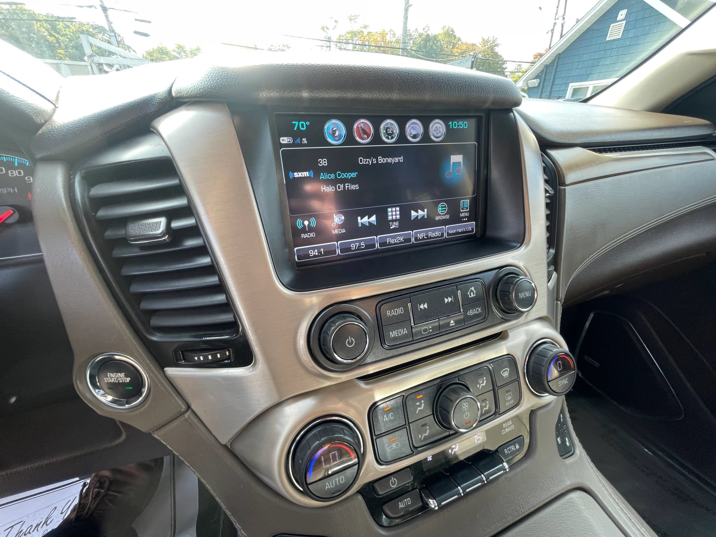 Used 2018 GMC Yukon Denali w/ Open Road Package AWD/4WD image 14