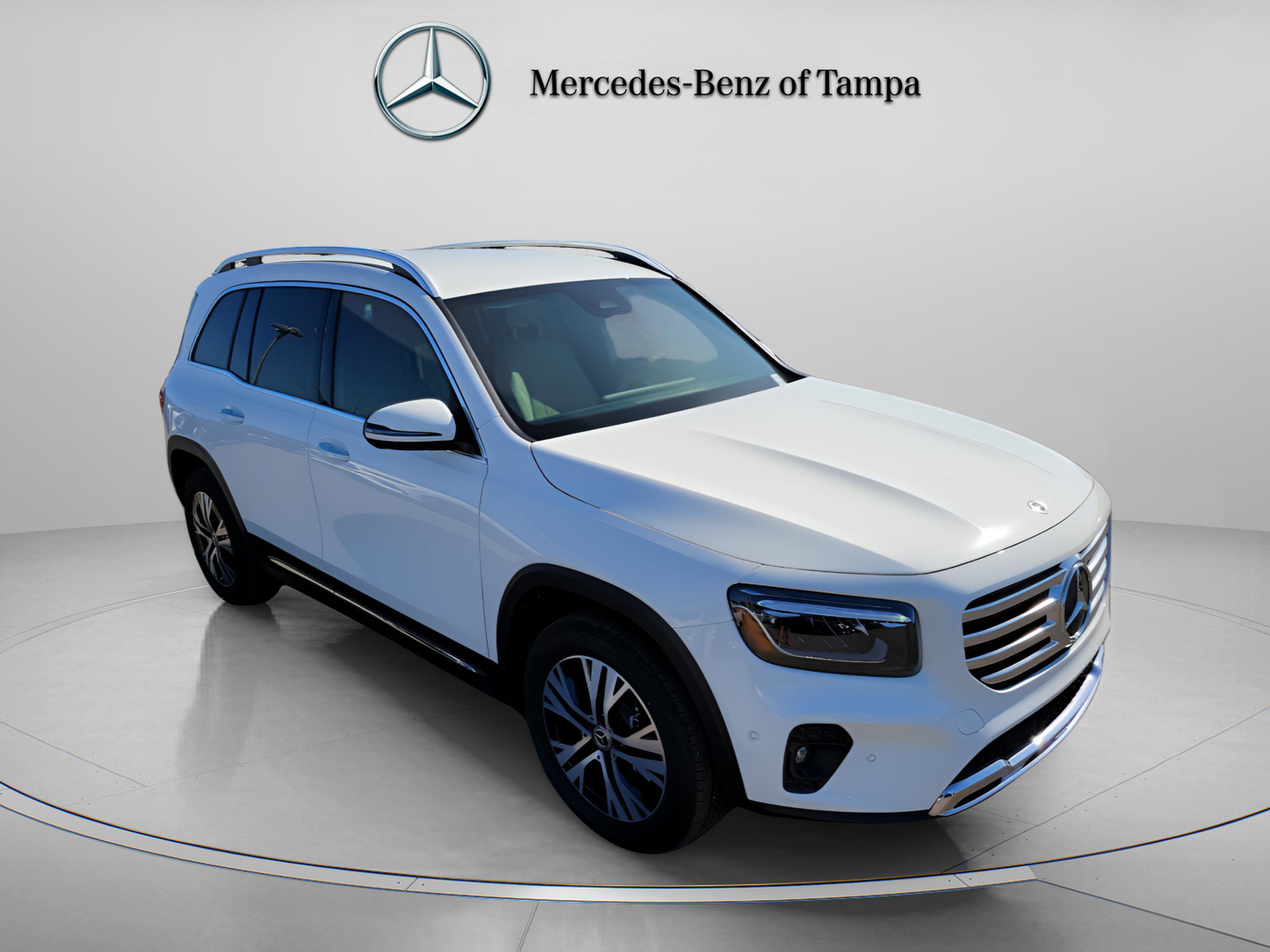 Certified 2025 Mercedes-Benz GLB 250 image 4