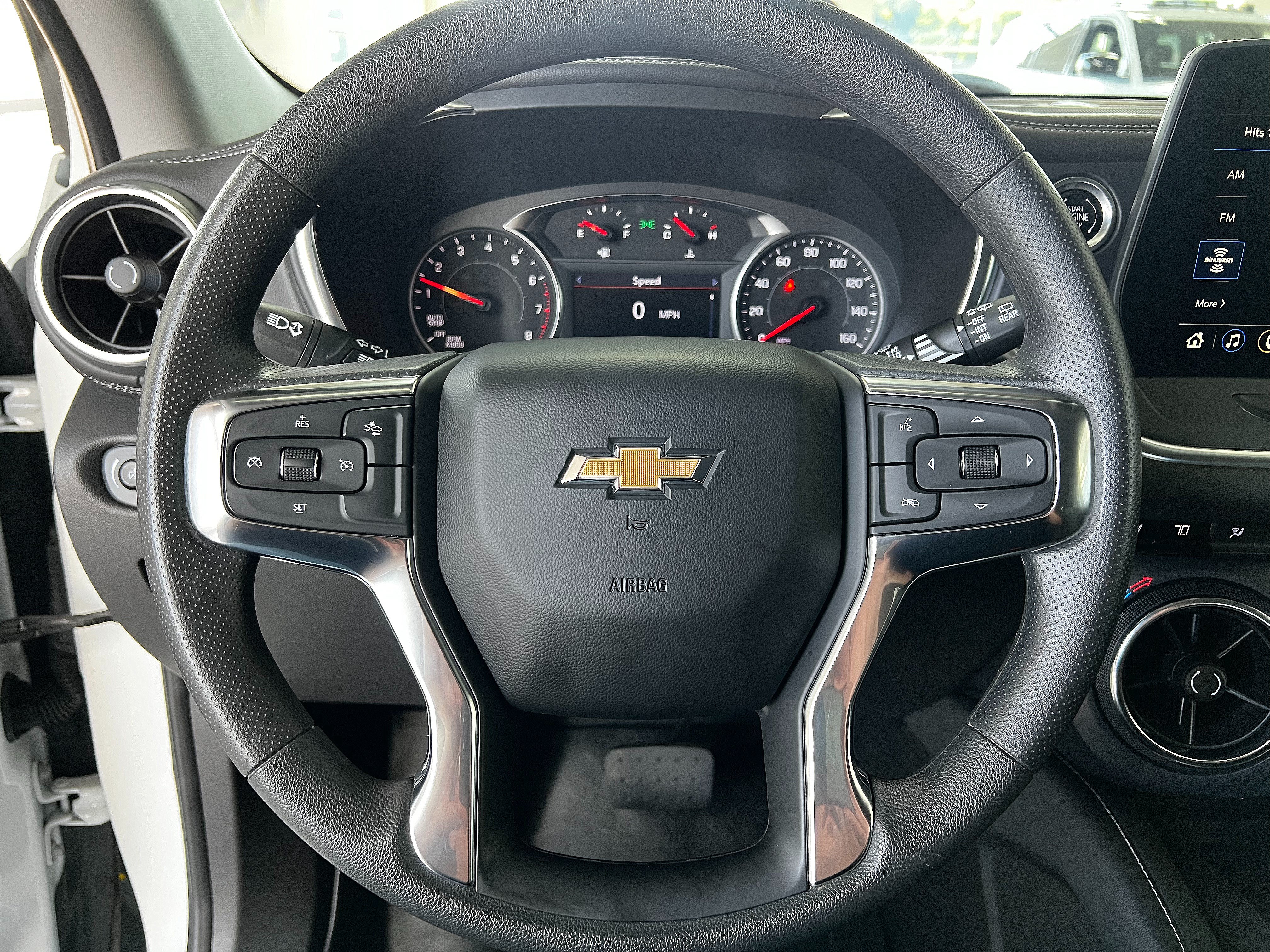 Used 2024 Chevrolet Blazer LT w/ Convenience Package FWD image 12