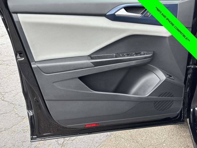 Used 2022 Volkswagen Taos SE AWD/4WD image 9