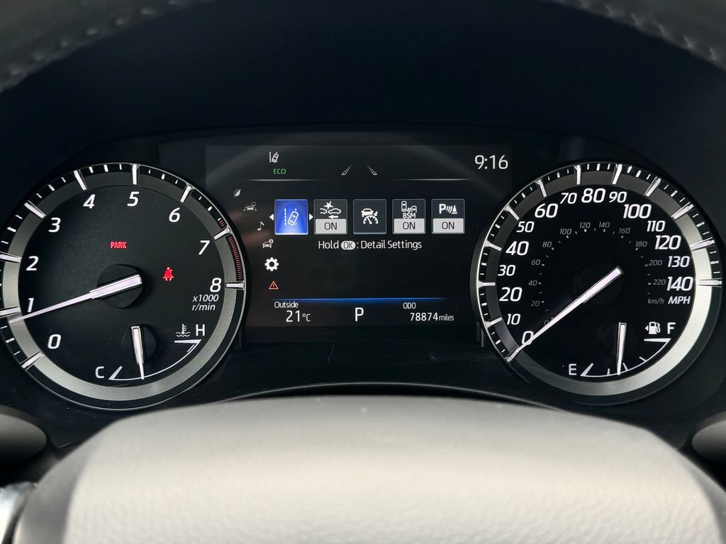 Used 2021 Toyota Highlander Platinum AWD/4WD image 24