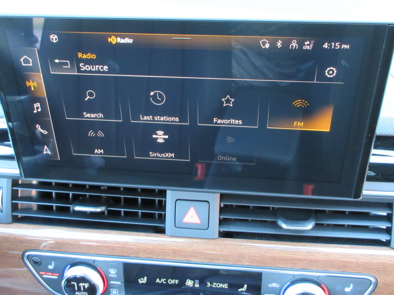 Used 2024 Audi A4 2.0T Premium image 55