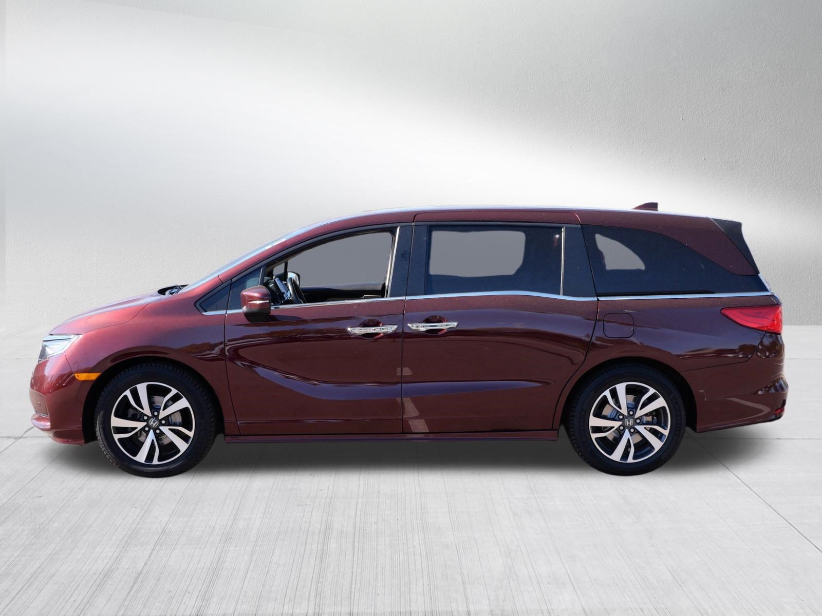 Certified 2021 Honda Odyssey Touring image 4