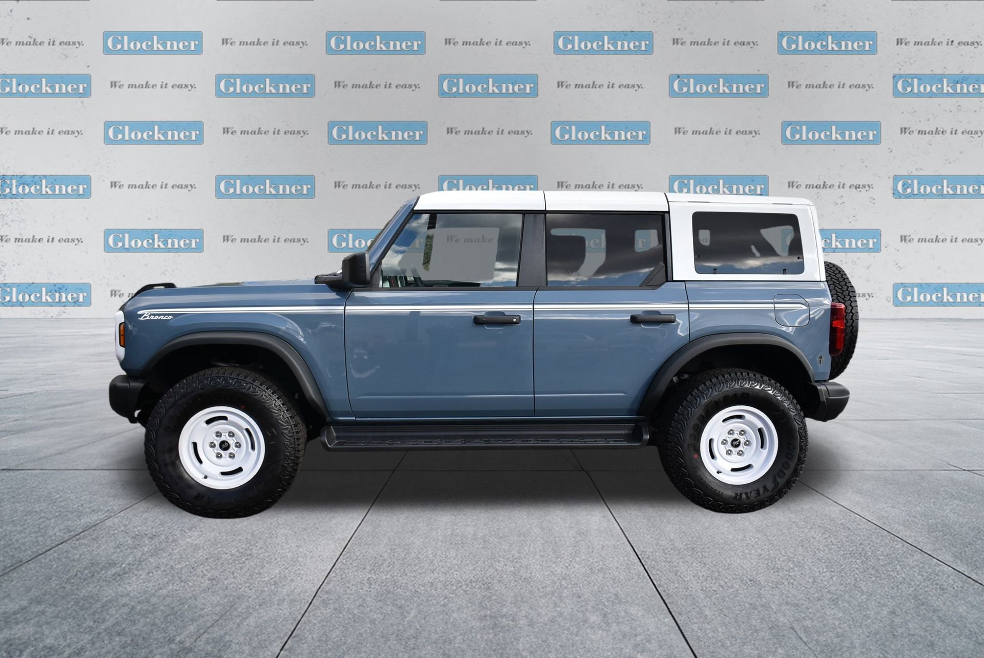 New 2025 Ford Bronco Heritage Edition image 9