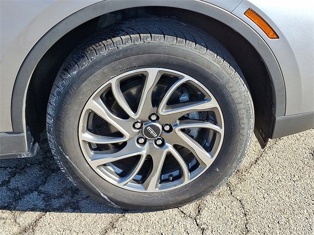 Used 2022 Lincoln Corsair AWD w/ Equipment Group 101A image 8