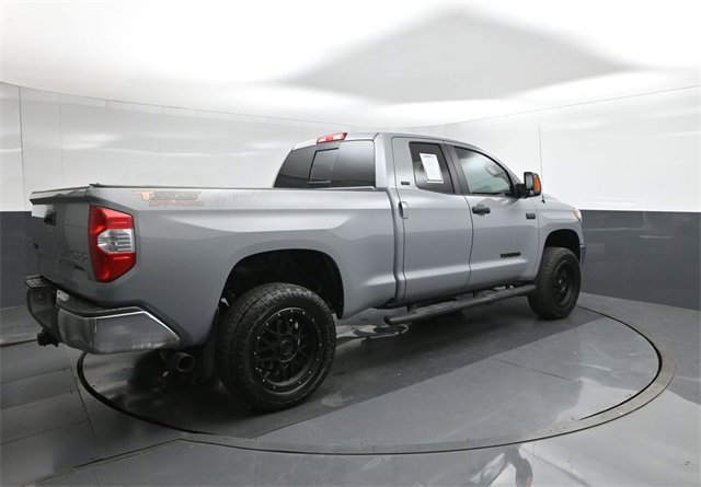 Used 2018 Toyota Tundra SR5 image 11