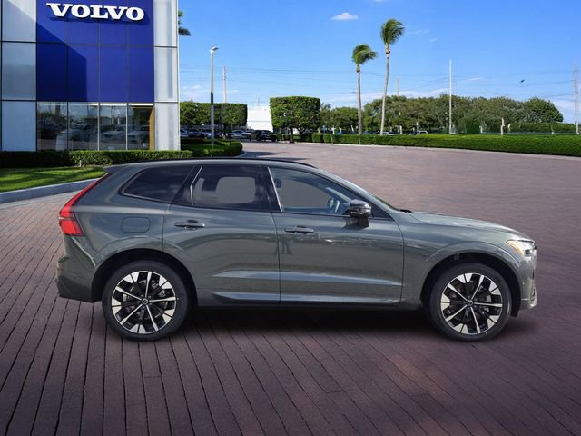 New 2026 Volvo XC60 T8 Plus w/ Climate Package image 8