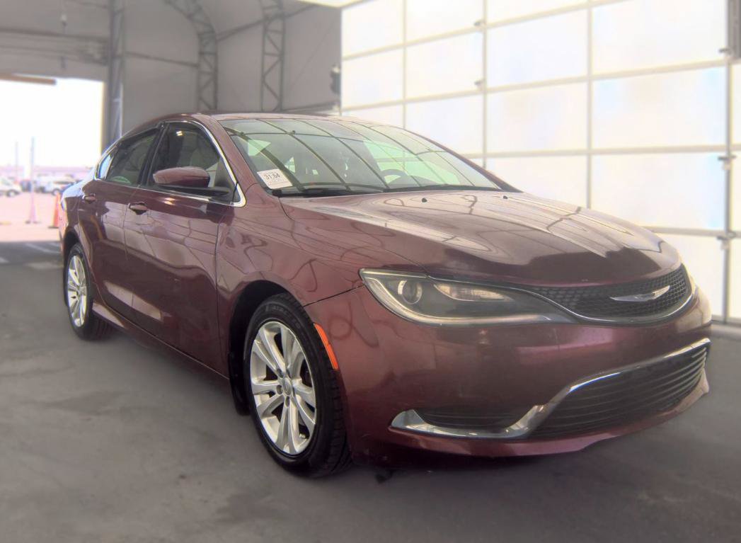 Used 2015 Chrysler 200 Limited w/ Convenience Group FWD image 3